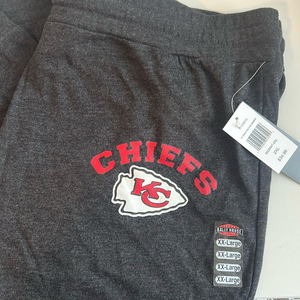 KC Chiefs Grey comfy sweatpants, size XXL, NWT